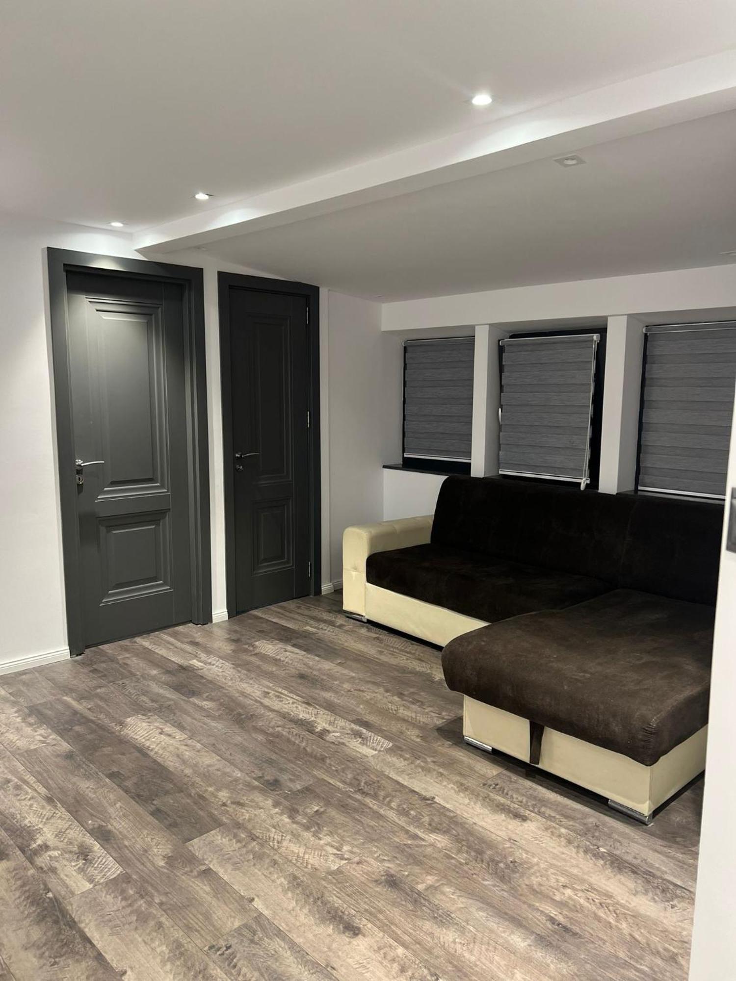 Apartament Mansarda Venus Ramnicu Valcea Ngoại thất bức ảnh