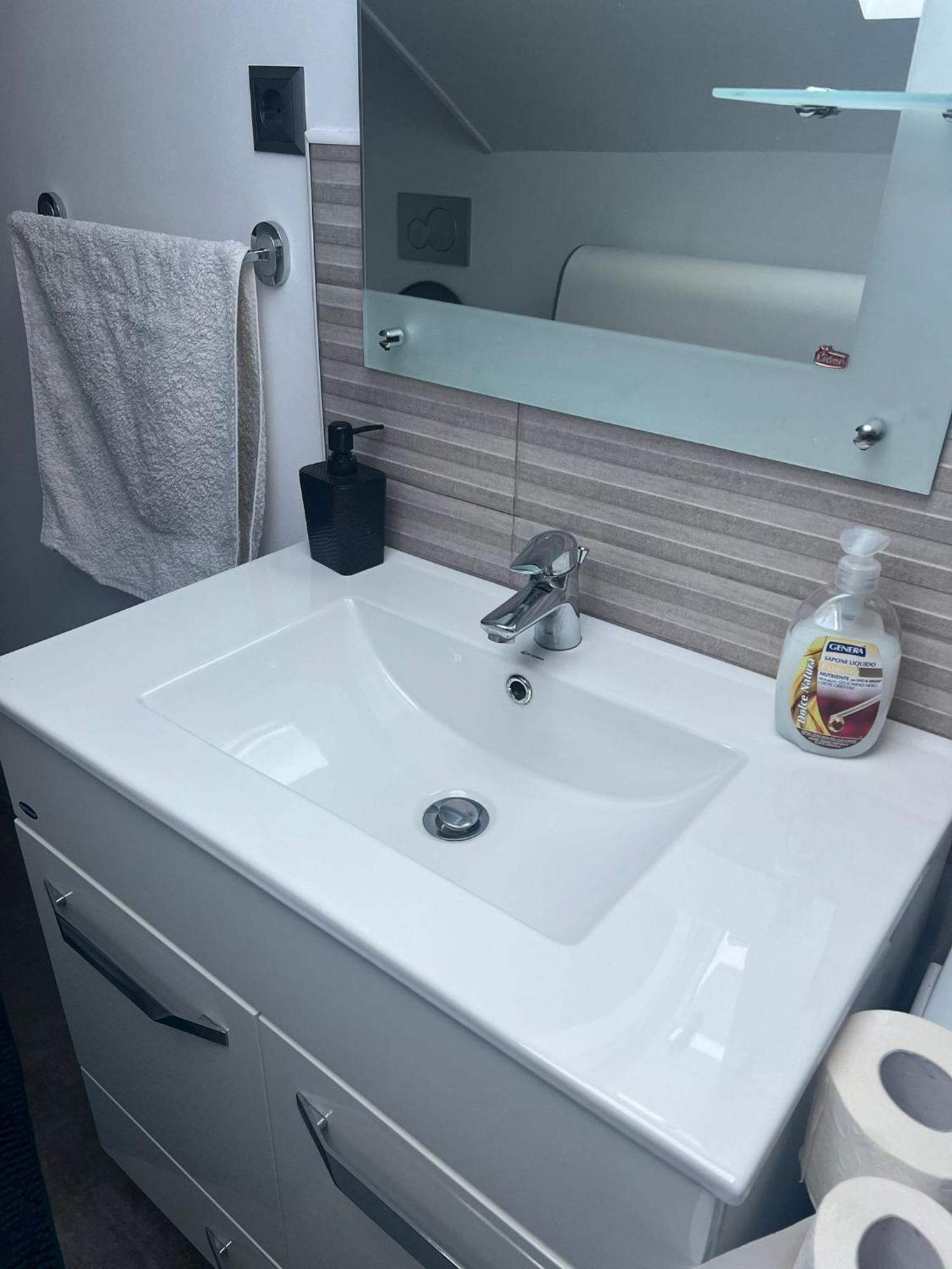 Apartament Mansarda Venus Ramnicu Valcea Ngoại thất bức ảnh